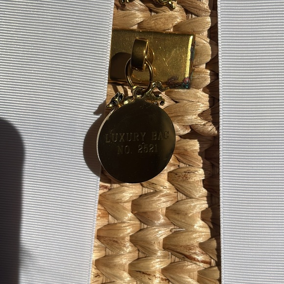 M.M.E The LadyJane No. 5 in White - Picture 9 of 9